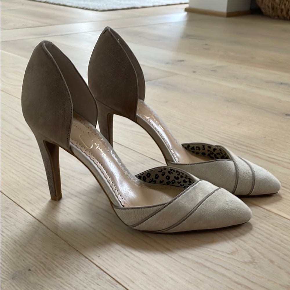Jessica Simpson Women's Taupe Heels